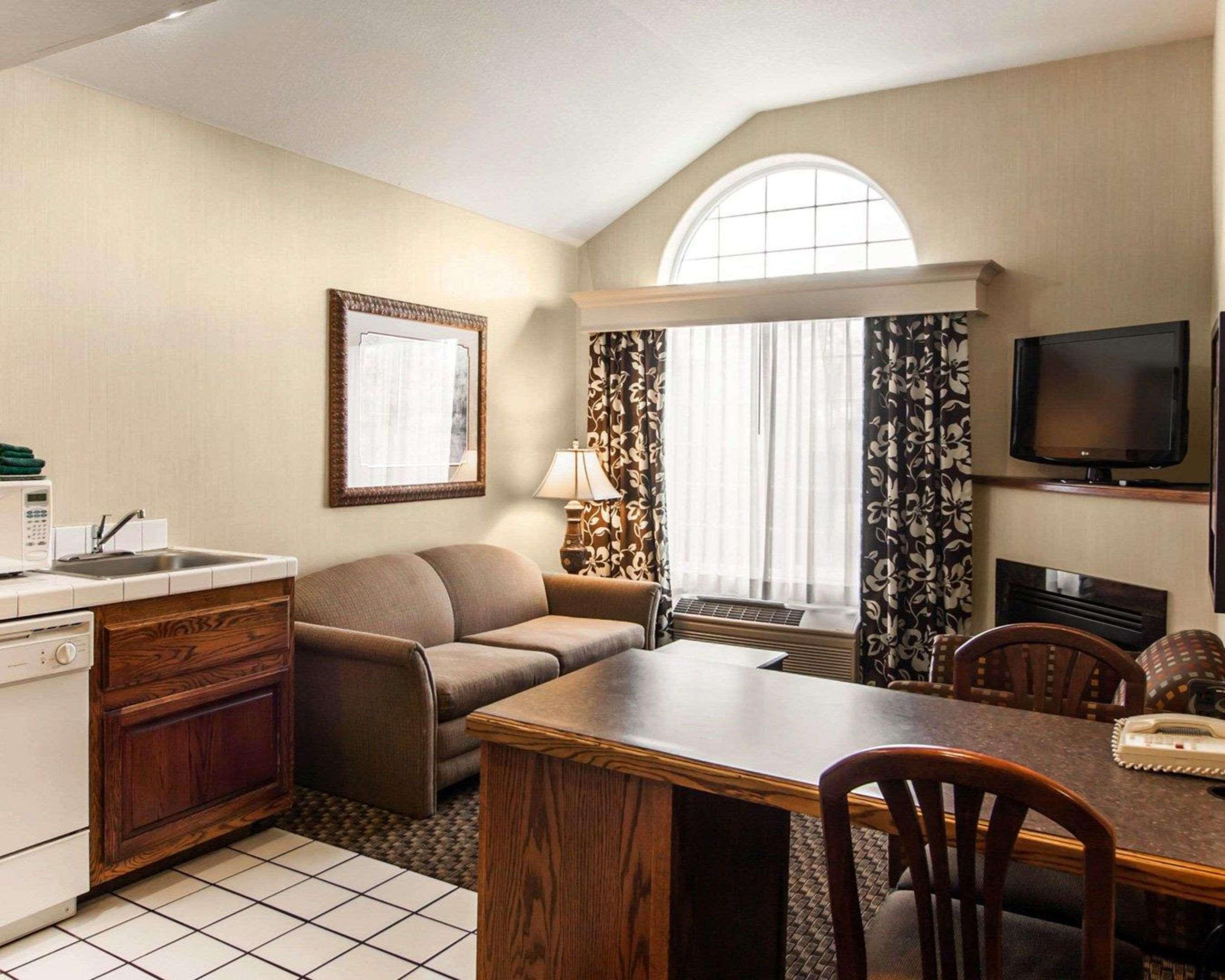 Comfort Suites Корваллис Экстерьер фото
