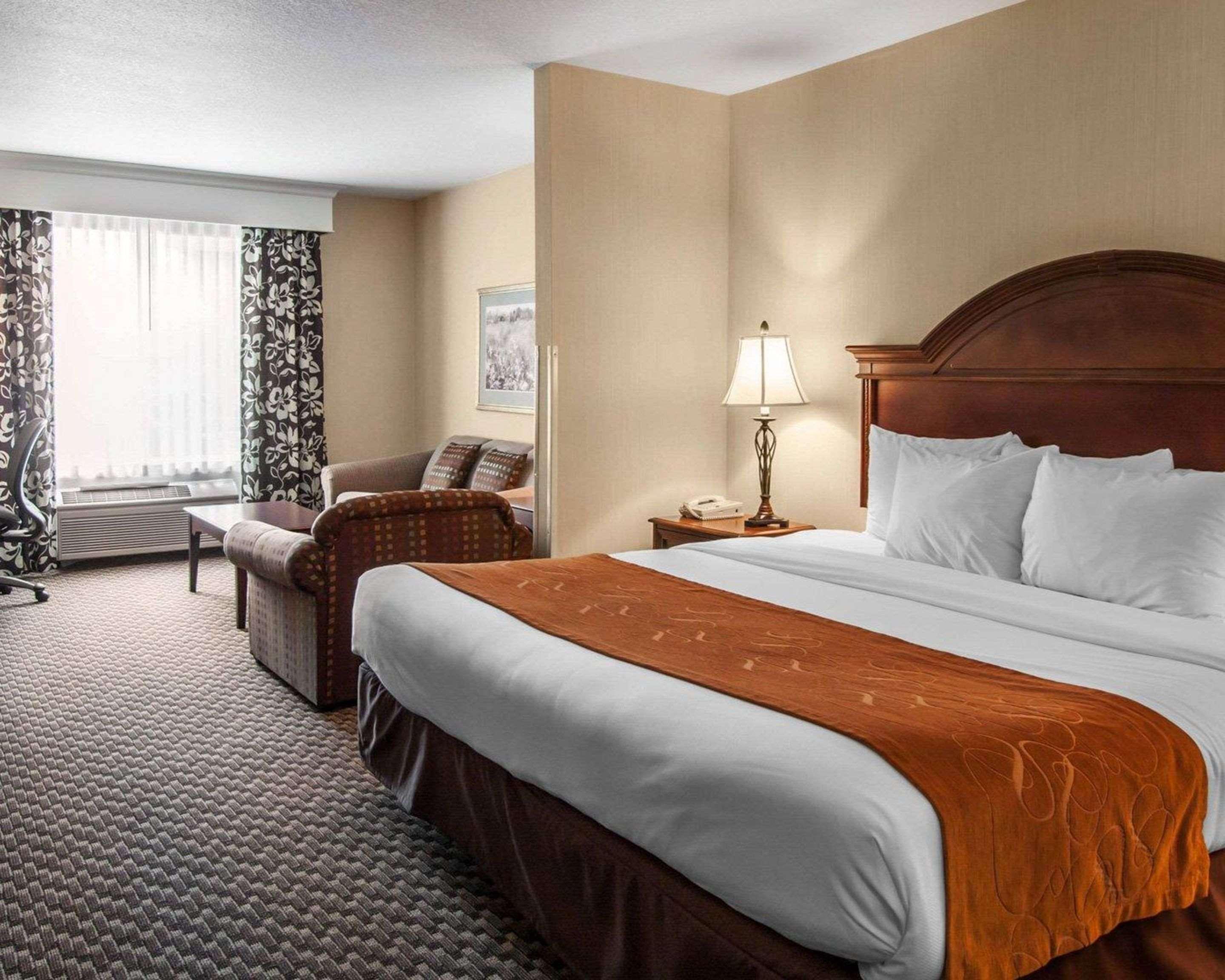 Comfort Suites Корваллис Экстерьер фото