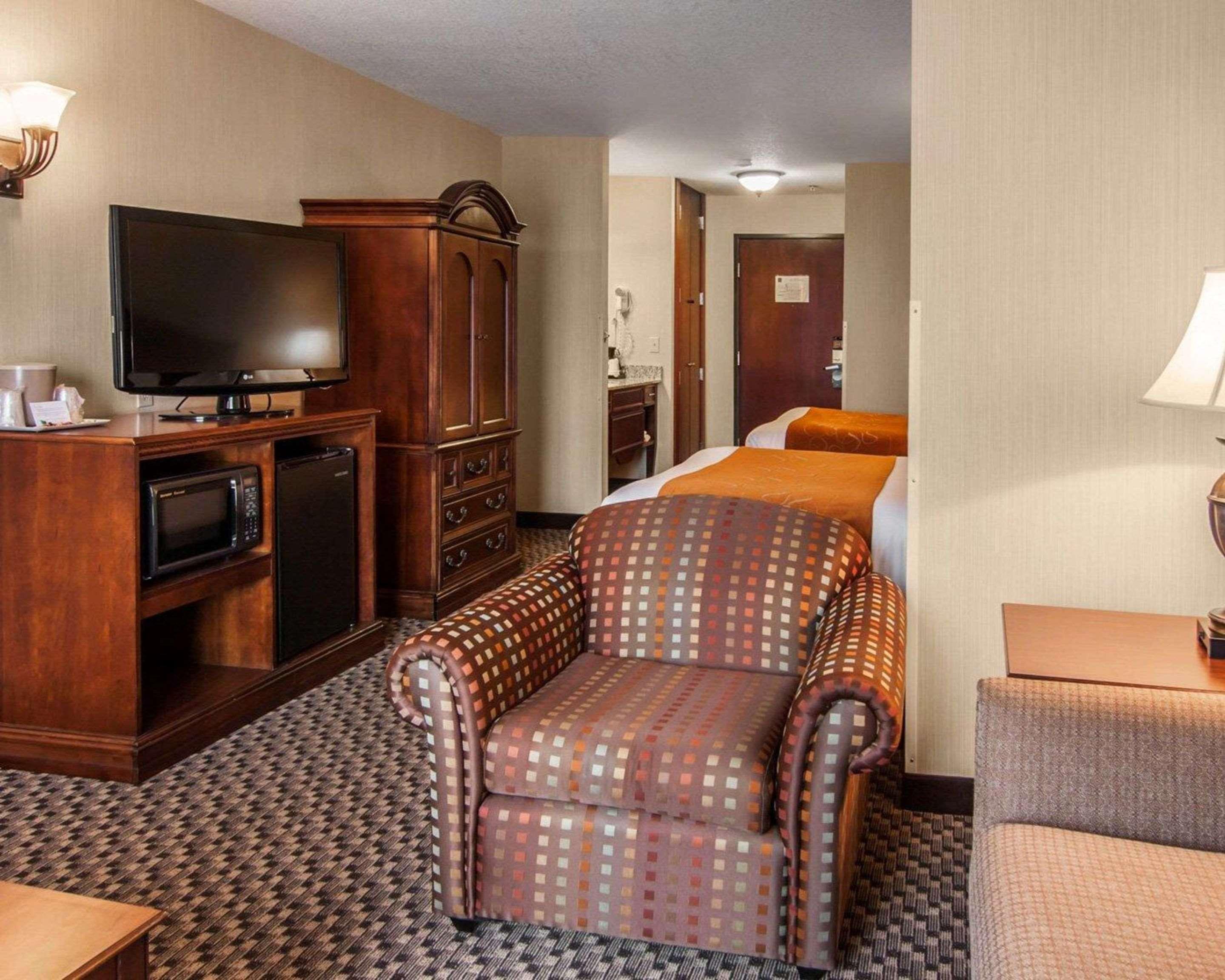 Comfort Suites Корваллис Экстерьер фото