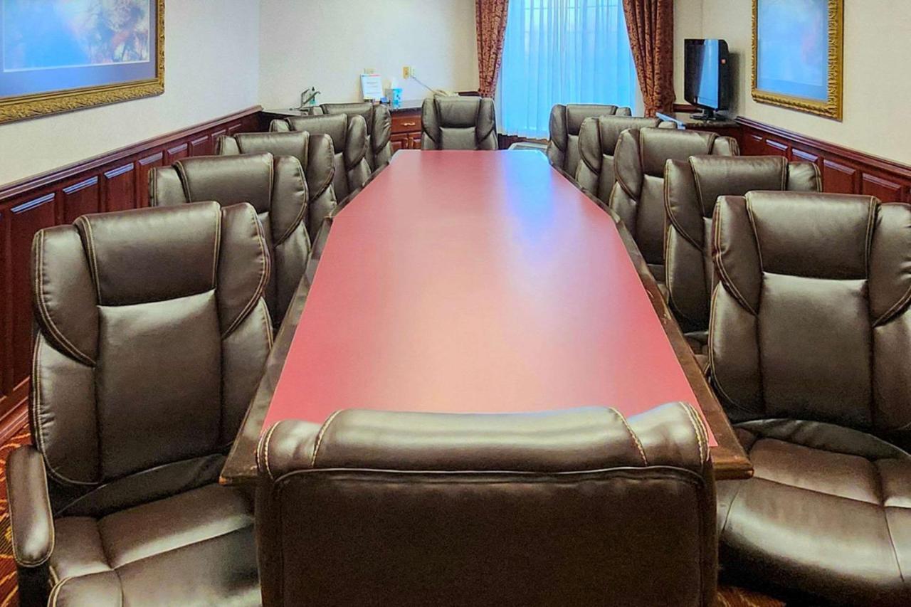 Comfort Suites Корваллис Экстерьер фото